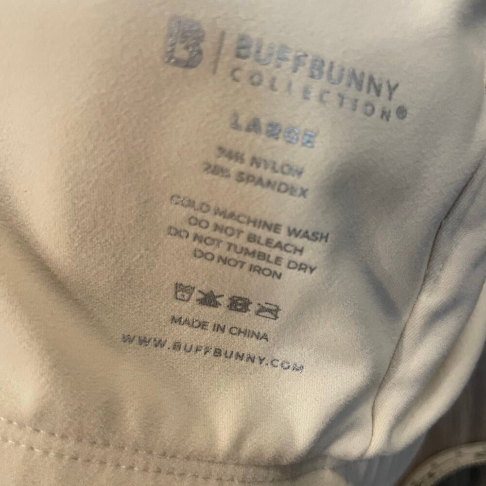 NWT $46 BuffBunny Buff Bunny Nubre Notch Sports Bra in Oat Milk (Cream) Sz L - Picture 13 of 16